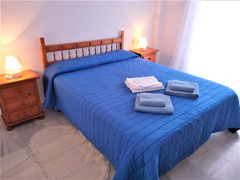Bedroom - Dormitorio